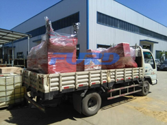 福瑞得機械手扶雙輪壓路機，座駕壓路機正式裝車發(fā)往客戶所在地